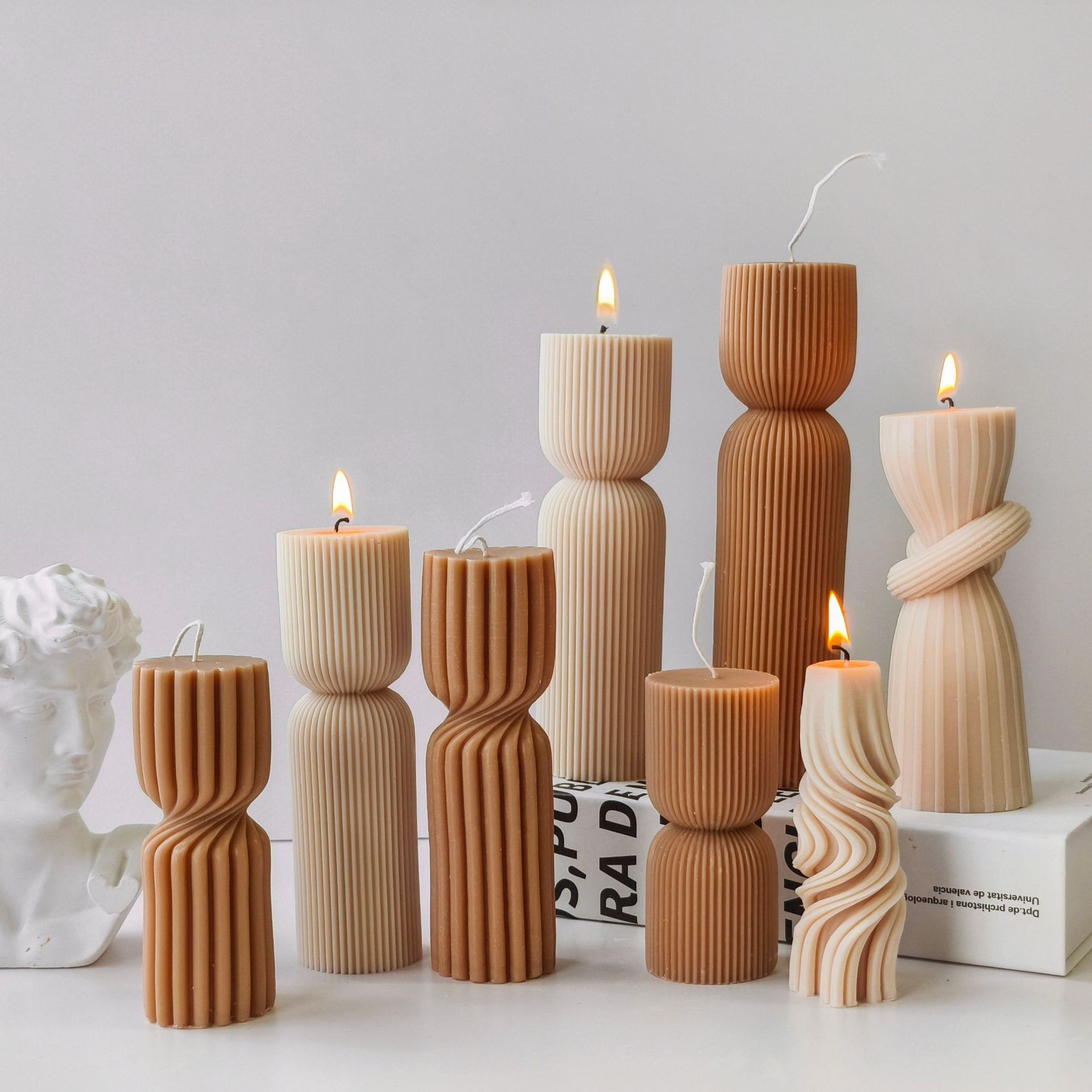 Striped Cylinder Aroma Candle  - огляд і ціна Soy Candle Fragrance Oil