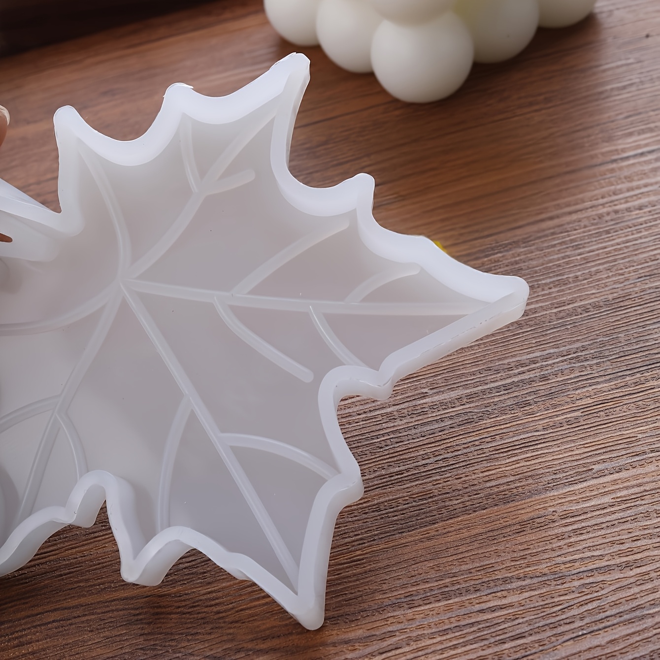 1PC Maple Leaf shaped Silicone - огляд і ціна Art Craft Things