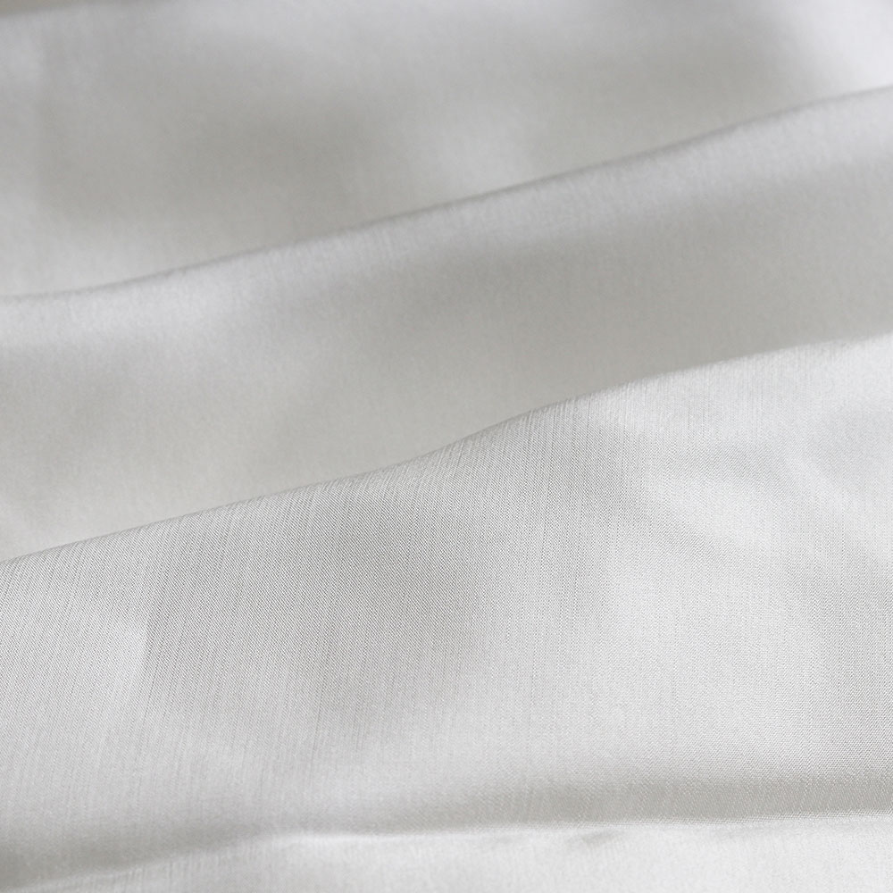 Nature Off White Undyed 100% S - огляд і ціна Silk Painting Dye