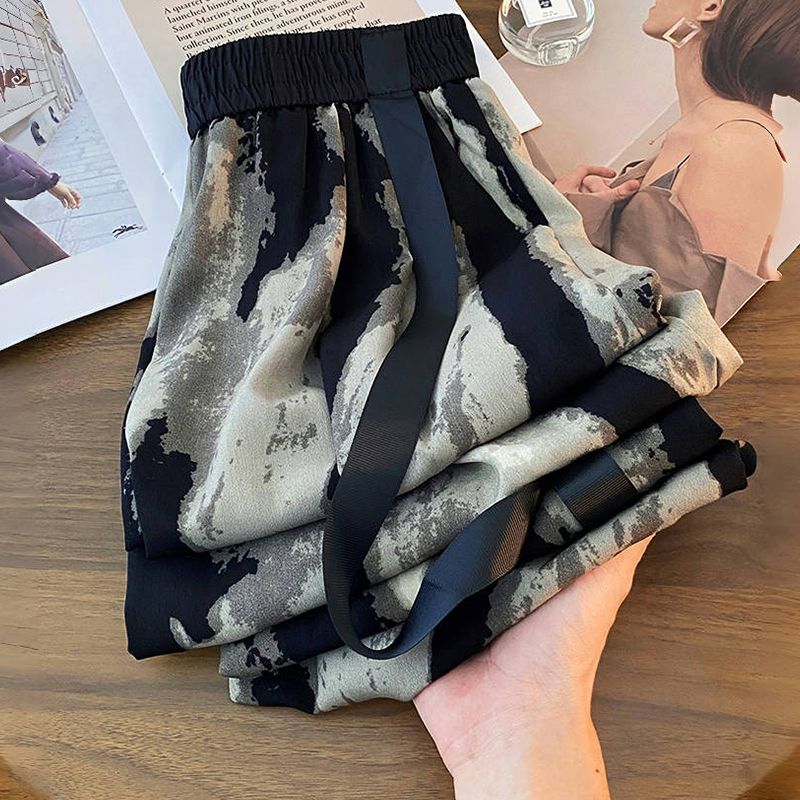 Ice Silk Wide-leg Pants 2024 S - огляд і ціна Silk Painting Dye
